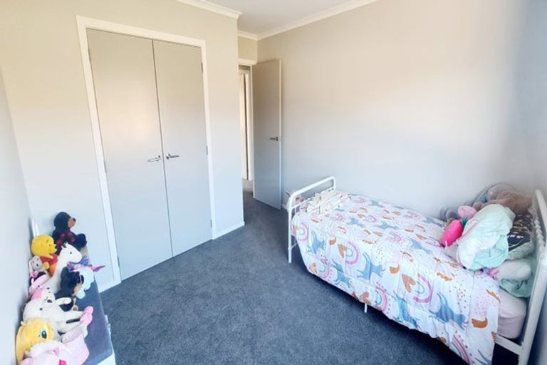 Photo of property in 100 Atkinson Avenue, Otaki Beach, Otaki, 5512