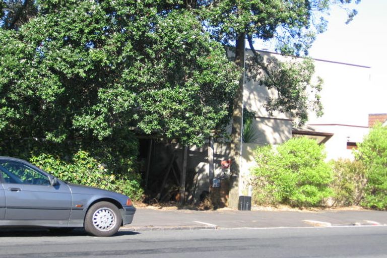 Photo of property in 9 Kitchener Road, Takapuna, Auckland, 0622