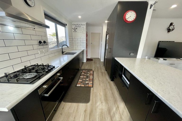 Photo of property in 3 Manutuke Street, Wainuiomata, Lower Hutt, 5014