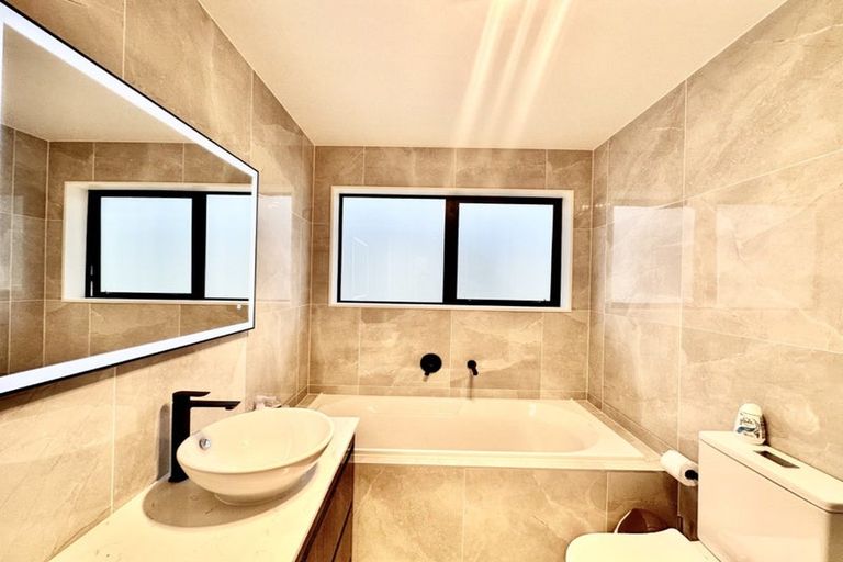 Photo of property in 11 Barley Road, Flat Bush, Auckland, 2019