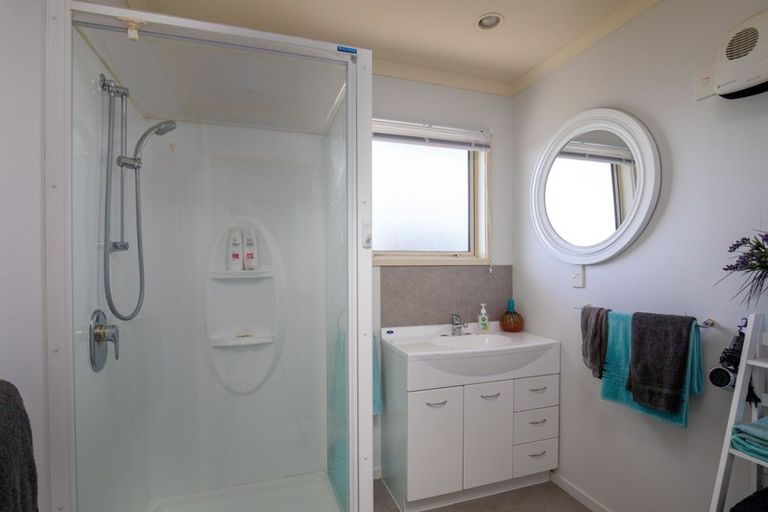 Photo of property in 6 Walnut Grove, Alexandra, 9320