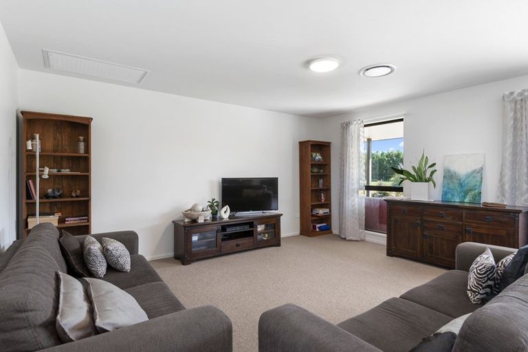 Photo of property in 27 Mcintoshs Road, Fernside, Rangiora, 7471