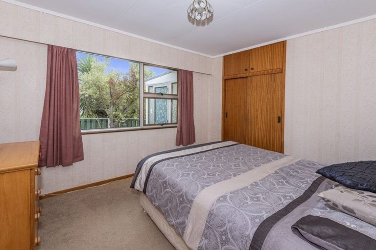 Photo of property in 13 Ascot Avenue, Te Kamo, Whangarei, 0112