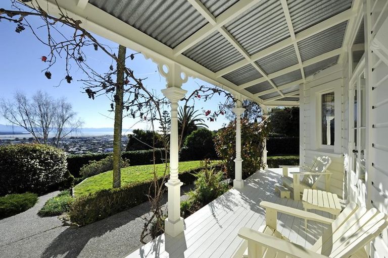 Photo of property in 40 View Mount, Stoke, Nelson, 7011