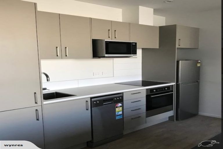 Photo of property in Wyndham Gardens Apartments, 30 Red Oaks Drive, Frankton, Queenstown, 9300