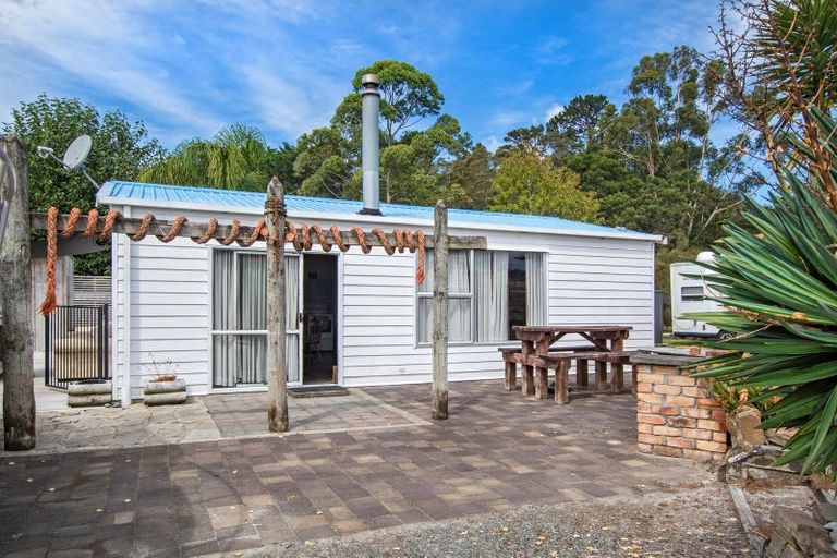 Photo of property in 39 Tamure Place, Ruakaka, 0116