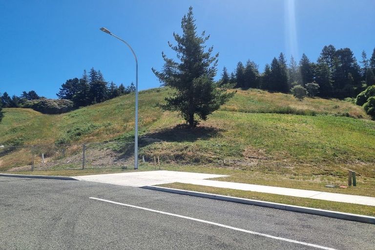 Photo of property in 18 Golden Elm Rise, Toi Toi, Nelson, 7010