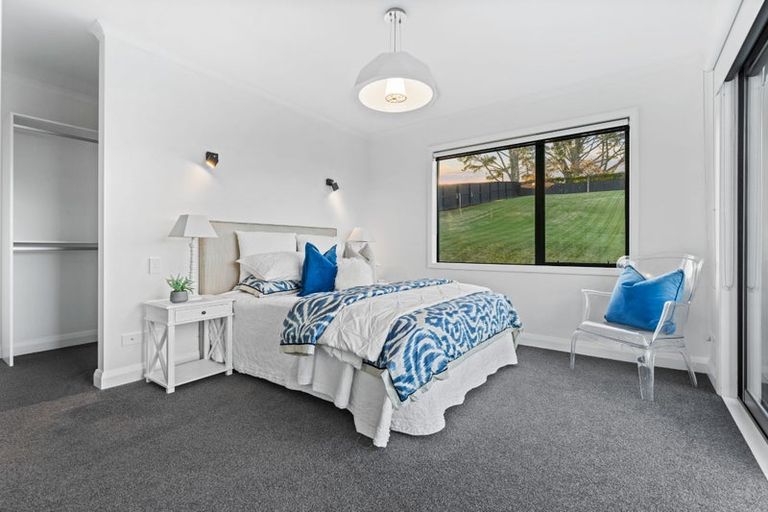 Photo of property in 72 Vaughans Road, Long Bay, Albany, 0792