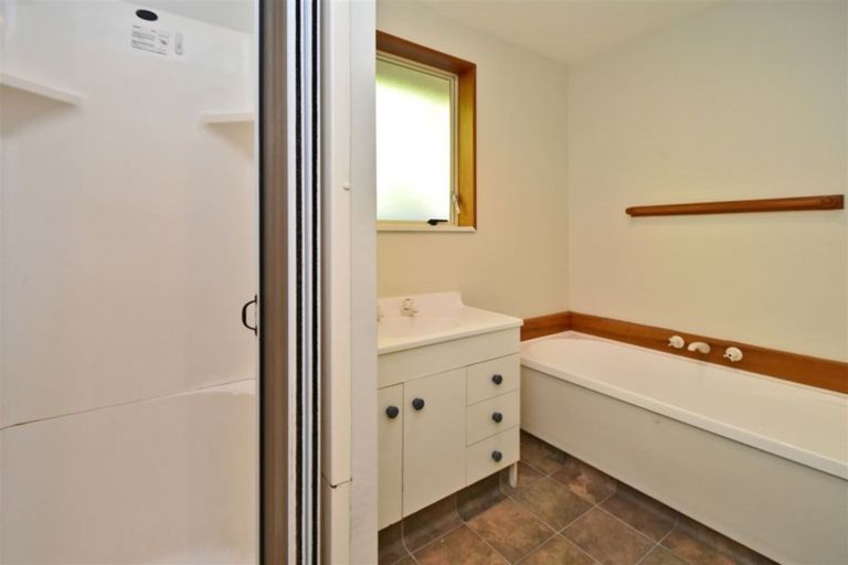 Photo of property in 2/41 Brodie Street, Ilam, Christchurch, 8041