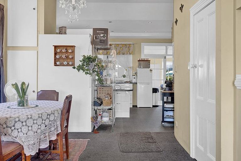 Photo of property in 3 Victoria Street, Hawera, 4610