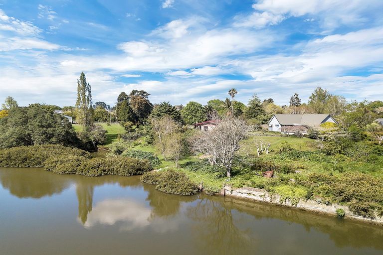 Photo of property in 23 Elliot Street, Riverhead, 0820