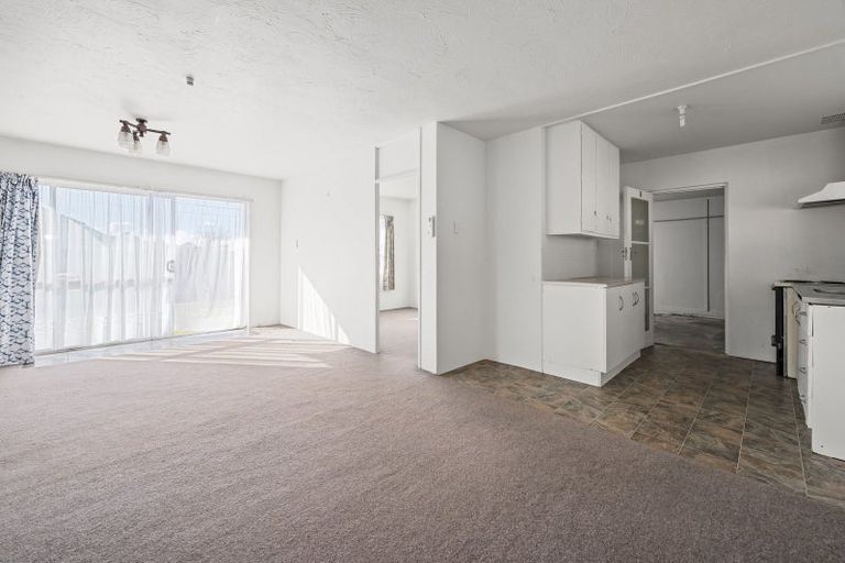 Photo of property in 15 Koutu Road, Koutu, Rotorua, 3010