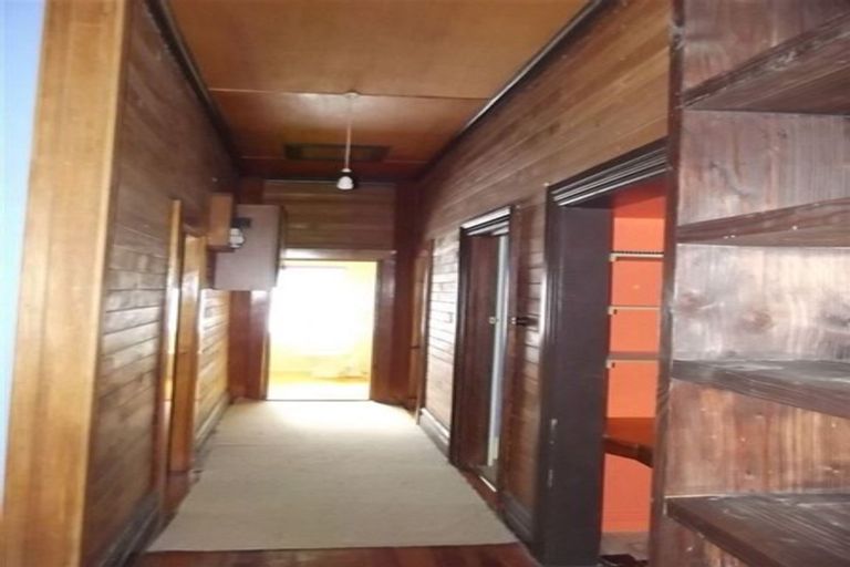 Photo of property in 29 Allan Street, Waimate, 7924