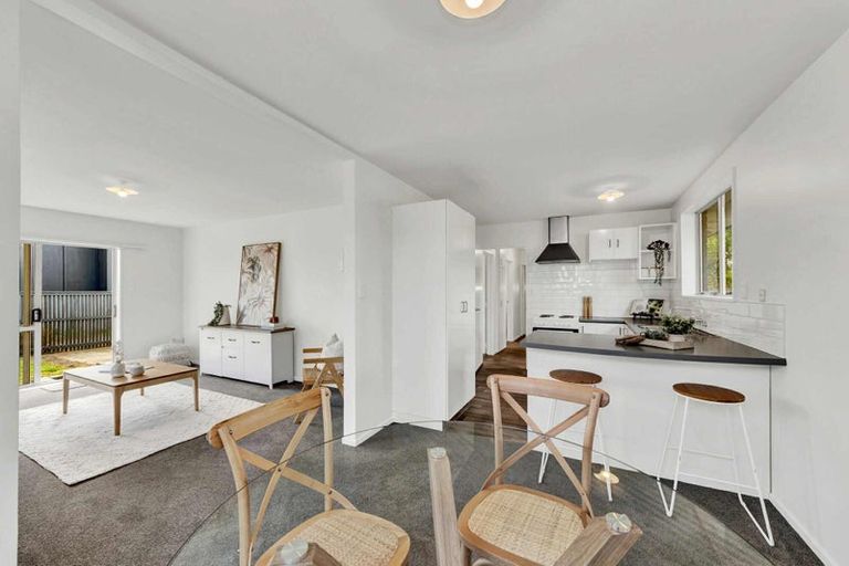 Photo of property in 2/166 Rocking Horse Road, Southshore, Christchurch, 8062