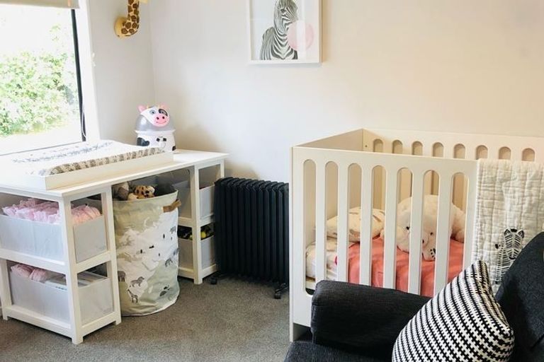 Photo of property in 4 Gates Road, Waikanae Beach, Waikanae, 5036