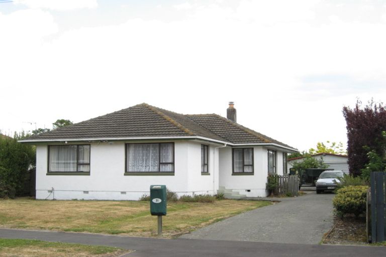 Photo of property in 31 Charlcott Street, Burnside, Christchurch, 8053