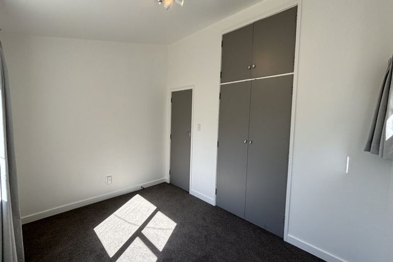 Photo of property in 18 Muri Road, Pukerua Bay, 5026