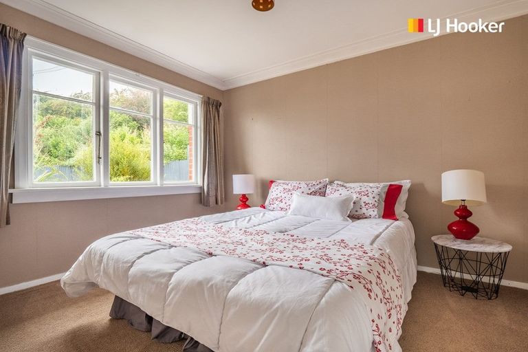 Photo of property in 2a Church Hill Road, Green Island, Dunedin, 9018