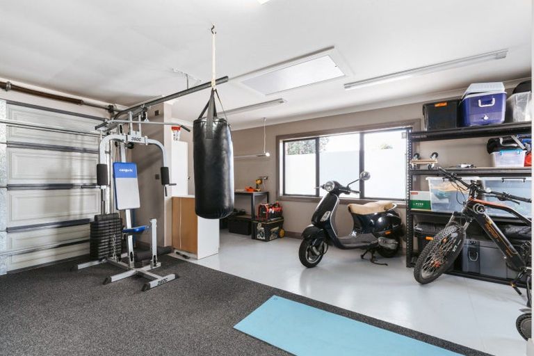 Photo of property in 582 Gloucester Road, Papamoa Beach, Papamoa, 3118