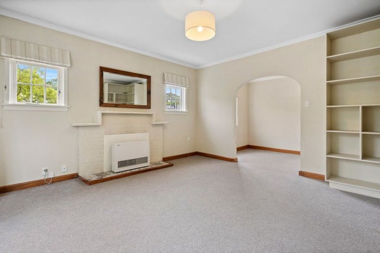 Photo of property in 1 Hathaway Avenue, Karori, Wellington, 6012