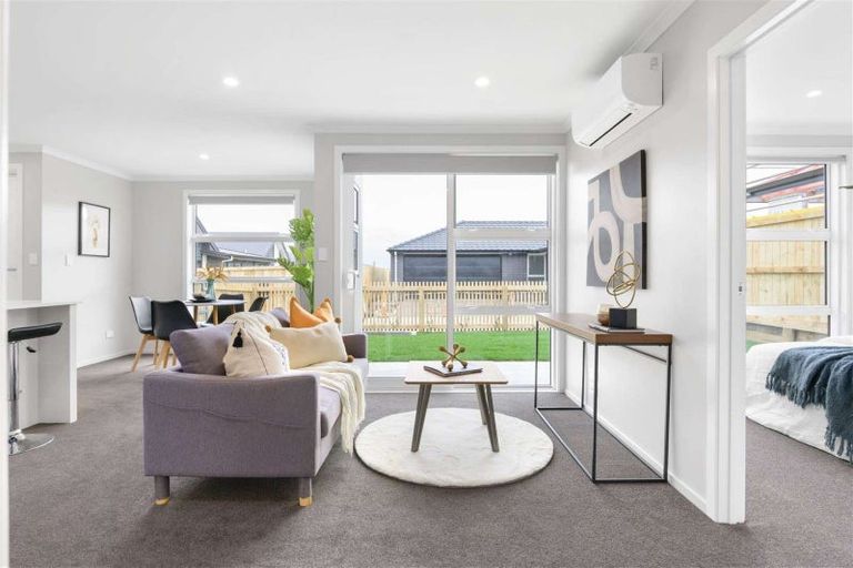 Photo of property in 69 Waruhia Crescent, Rototuna North, Hamilton, 3210