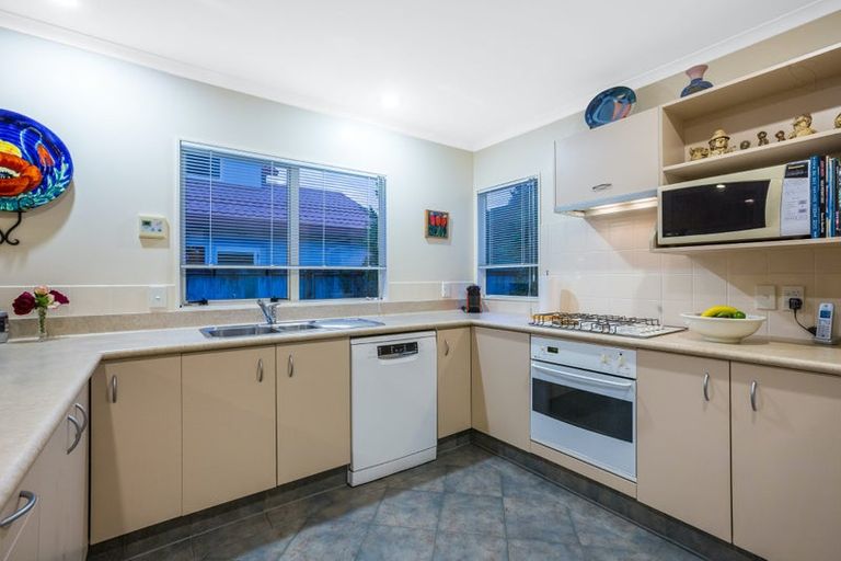Photo of property in 112 Eskdale Road, Papakowhai, Porirua, 5024