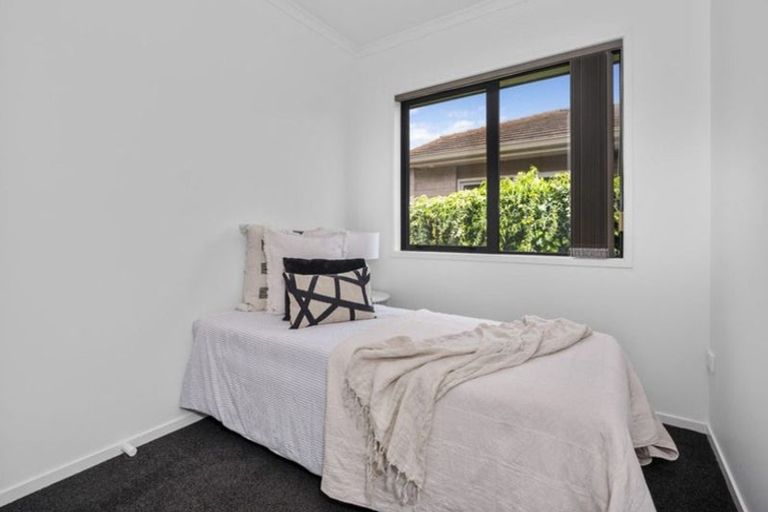 Photo of property in 8 Double Bay Road, Pyes Pa, Tauranga, 3112