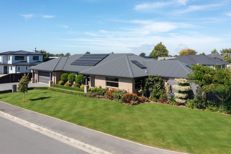 Photo of property in 17 Whiteoak Grove, Tinwald, Ashburton, 7700