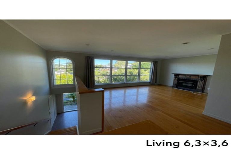 Photo of property in 47 Seaton Road, Murrays Bay, Auckland, 0630