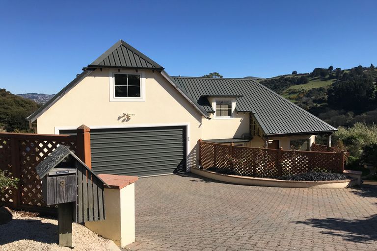 Photo of property in 8 Ribbonwood Close, Normanby, Dunedin, 9010