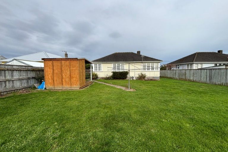 Photo of property in 47 Goldsmith Crescent, Levin, 5510