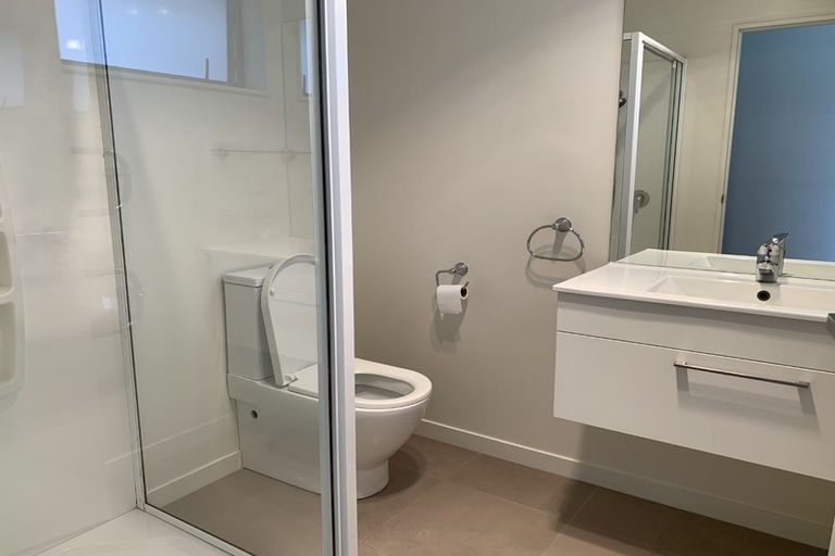 Photo of property in 16 Ocean View Rise, Ruakaka, 0116