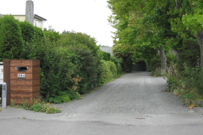 Photo of property in 38a Newnham Terrace, Upper Riccarton, Christchurch, 8041