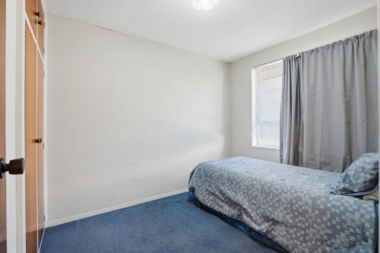 Photo of property in 2/11 Dilworth Street, Riccarton, Christchurch, 8011