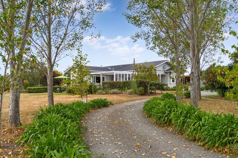 Photo of property in 11 Campbell Drive, Martinborough, 5711