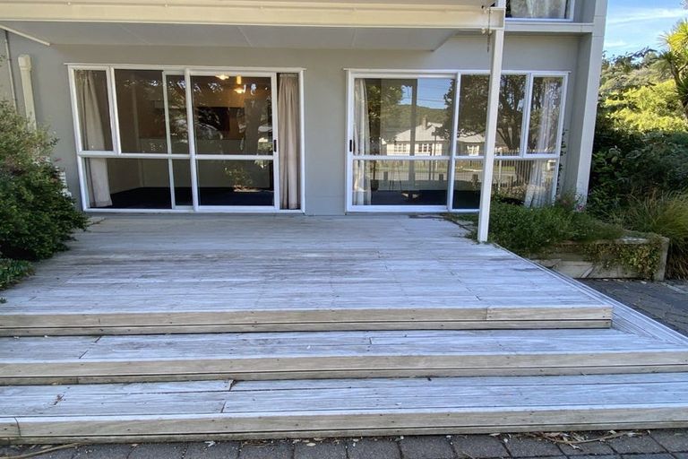 Photo of property in 95 Farmer Crescent, Taita, Lower Hutt, 5011