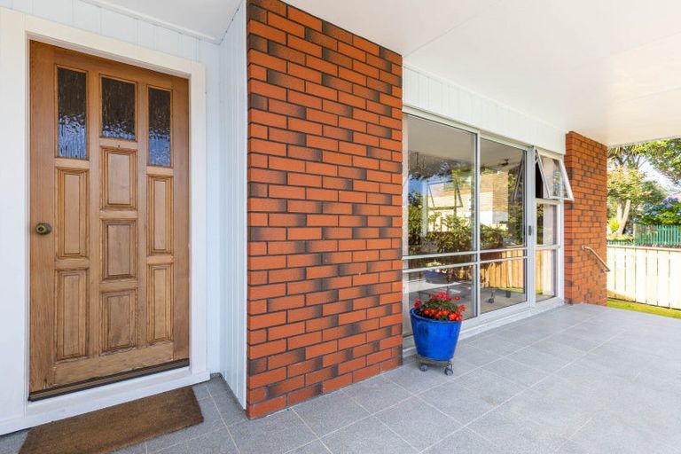Photo of property in 13 Cannon Street, Westown, New Plymouth, 4310
