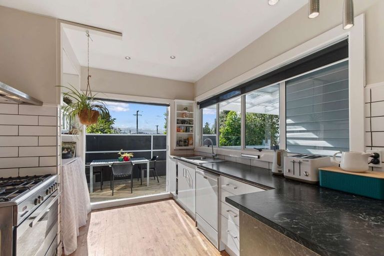 Photo of property in 74 Koromiko Road, Gonville, Whanganui, 4501