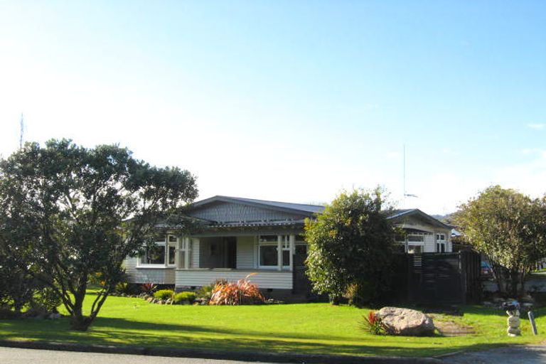 Photo of property in 47 Marsden Road, Greymouth, 7805