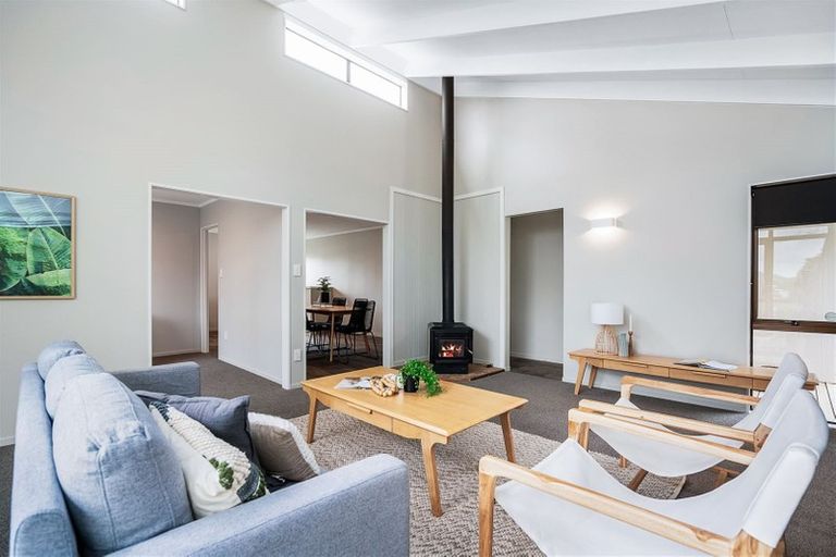 Photo of property in 13 Barclay Place, Te Kamo, Whangarei, 0112