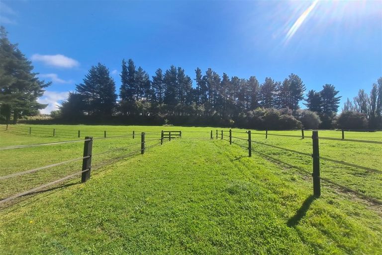 Photo of property in 1188 State Highway 2, Mikimiki, Masterton, 5881