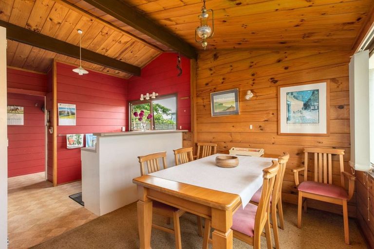 Photo of property in 1 James Bright Lane, Waiuku, 2123