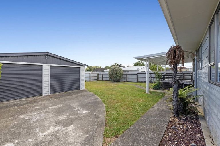 Photo of property in 25 Rimu Street, Levin, 5510