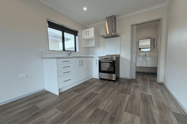 Photo of property in 21 Story Street, Foxton Beach, Foxton, 4815