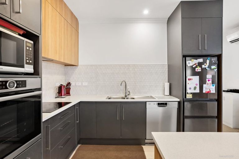 Photo of property in 1 Eskdale Lane, Bay View, Napier, 4182