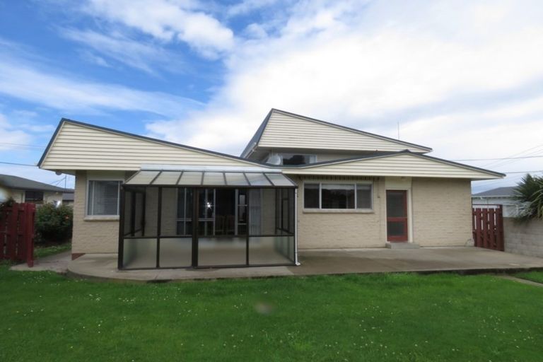 Photo of property in 4 Kenilworth Road, Oamaru North, Oamaru, 9400