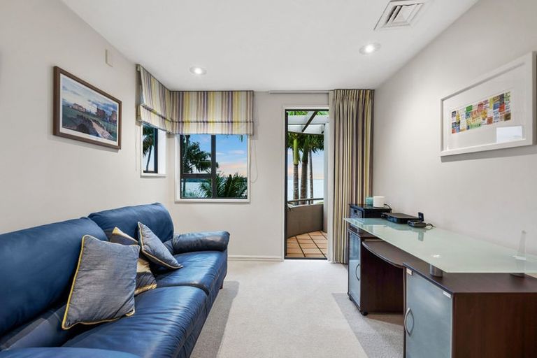 Photo of property in 37 Clyside Avenue, Half Moon Bay, Auckland, 2012