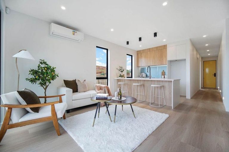 Photo of property in 45 Aituaa Road, Pukekohe, 2120