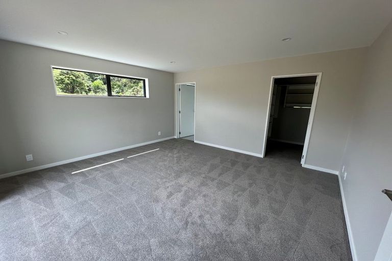 Photo of property in 8 Springhill Lane, Sunnyvale, Auckland, 0612