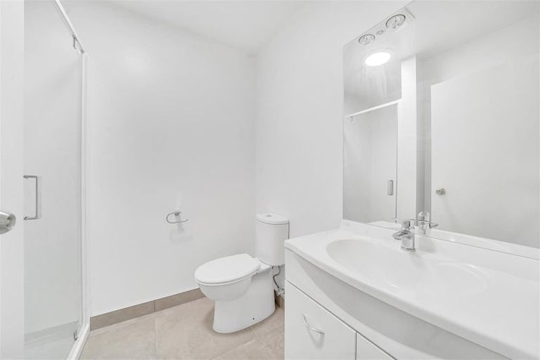 Photo of property in 69 Black Beech Crescent, Takanini, 2110